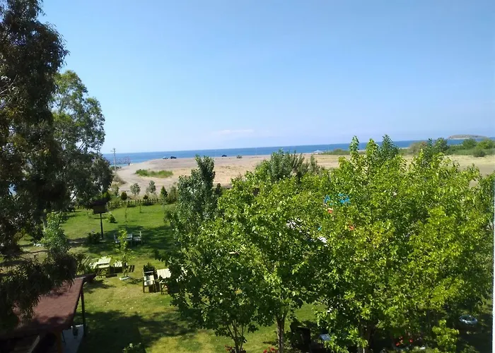 Deniz Kizi Garden Panzió *