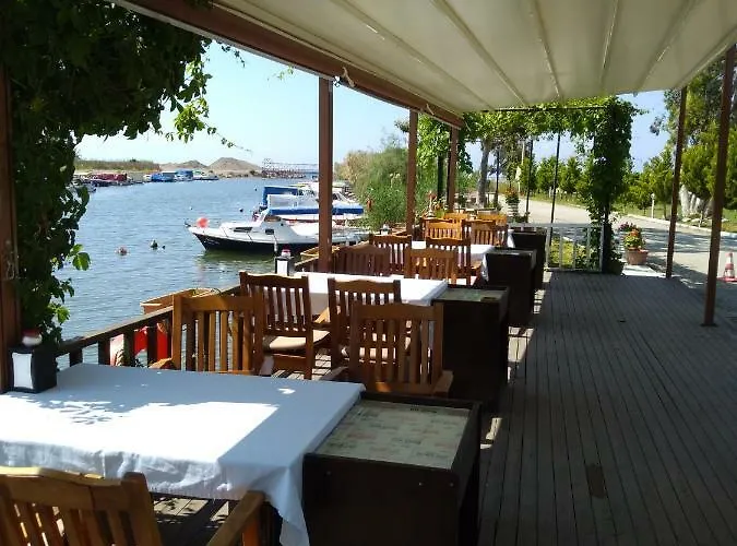 Deniz Kizi Garden *