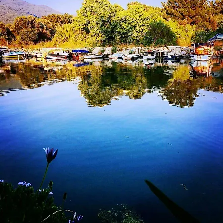 Deniz Kizi Garden * גומולדור