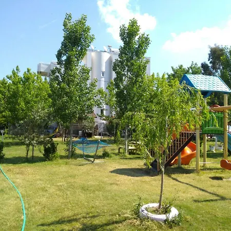 Deniz Kizi Garden גומולדור
